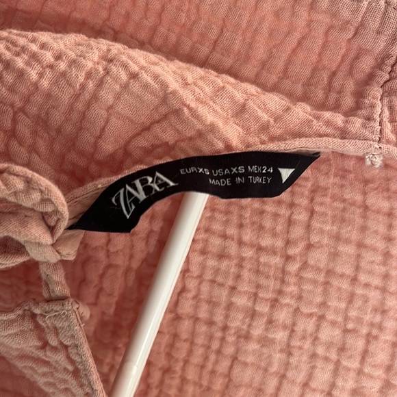 ZARA light dusty pink top that ties in the back - Picture 3 of 3